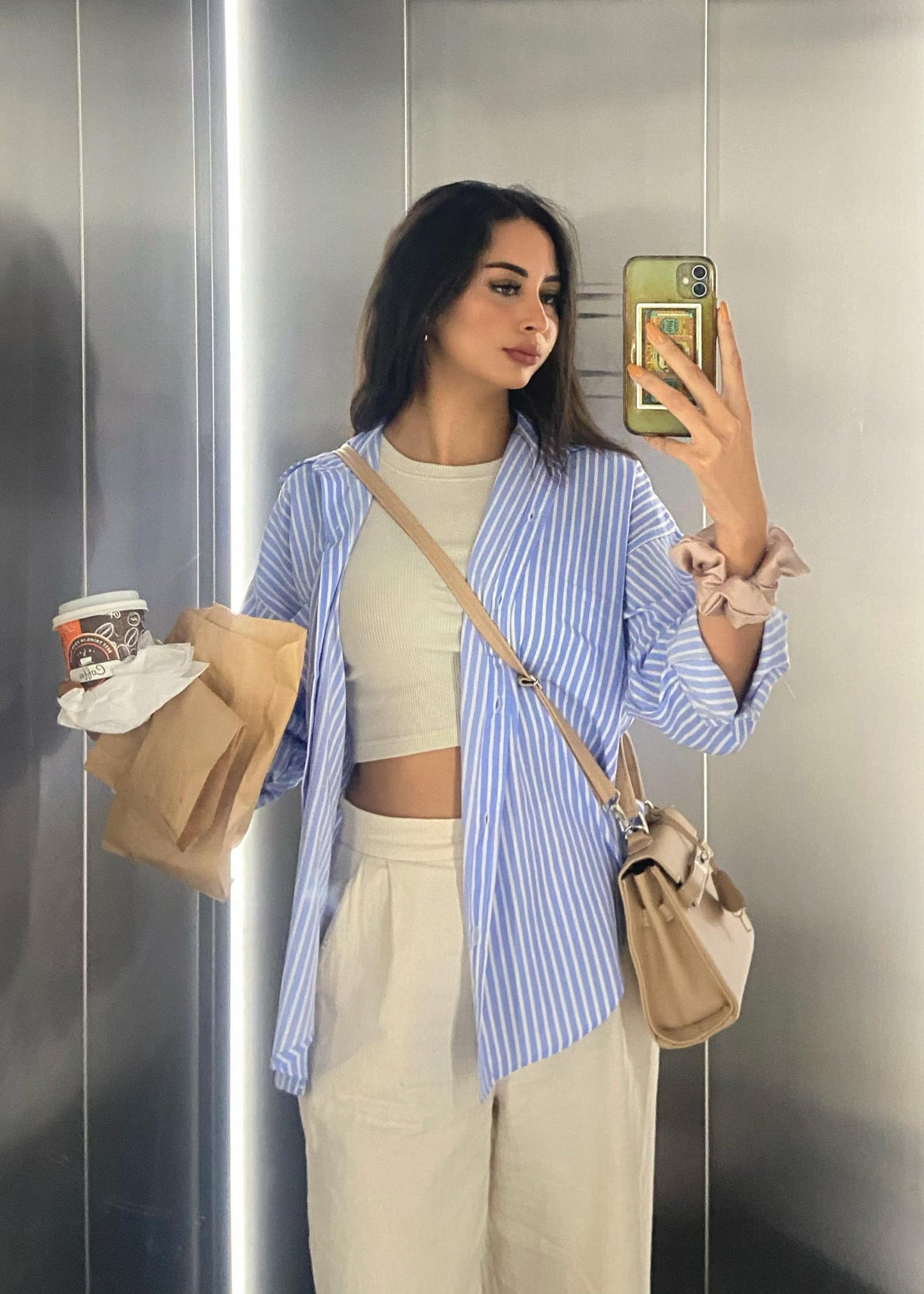 chemise oversize + short GRATUITEMENT