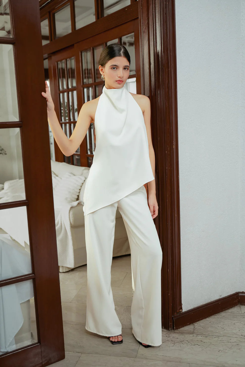 Satin Drapé