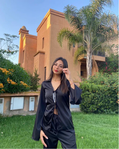 ENSEMBLE SATINÉE À NŒUDS