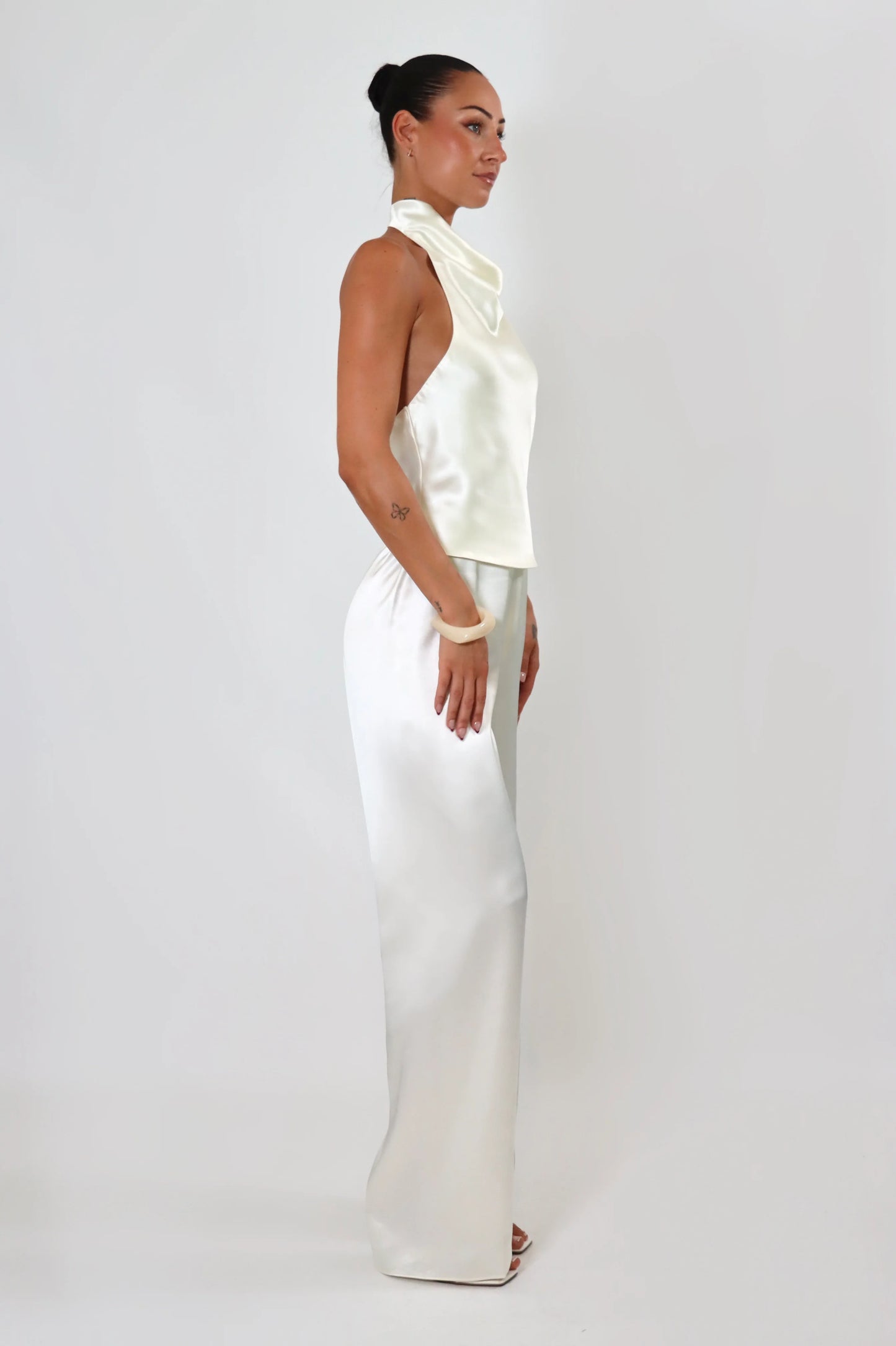Ensemble Satin Dos Nu Élégance Ivoire